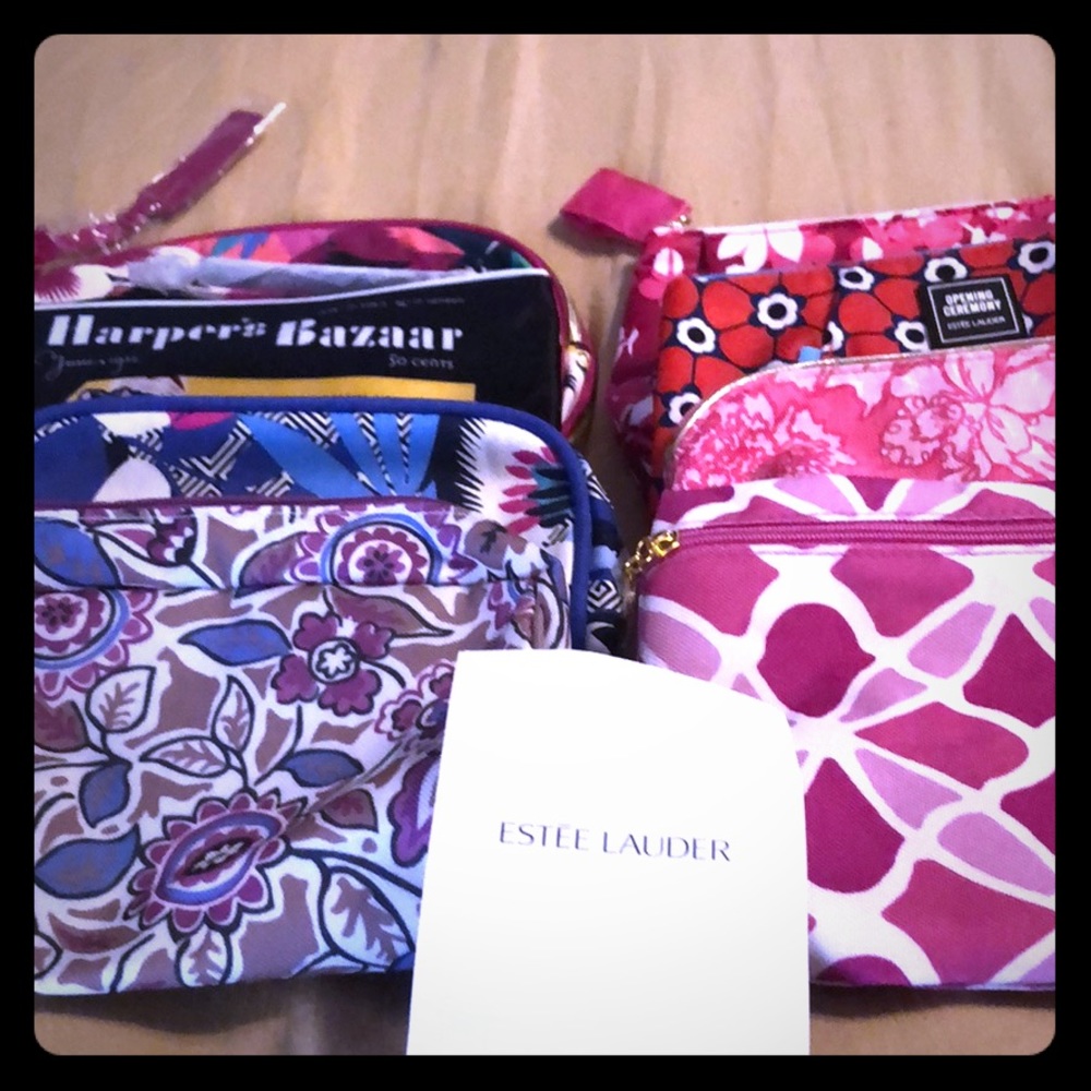 Brand New Estée Lauder Makeup Bags - 8